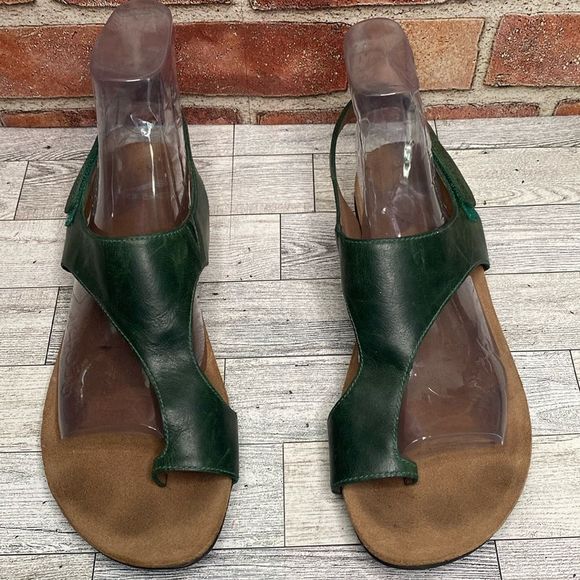 Dansko Leather Toe-Loop Sandals - Reece - Picture 2 of 6